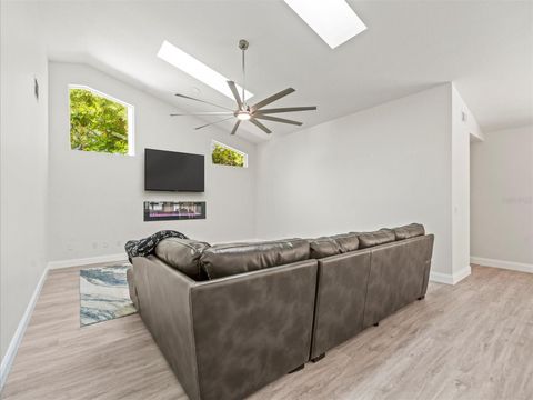 Tiny photo for 7 Graytwig Court W, Homosassa, FL 34446 (MLS # W7878644)