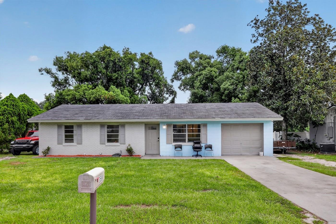 359 W LANSDOWNE AVENUE