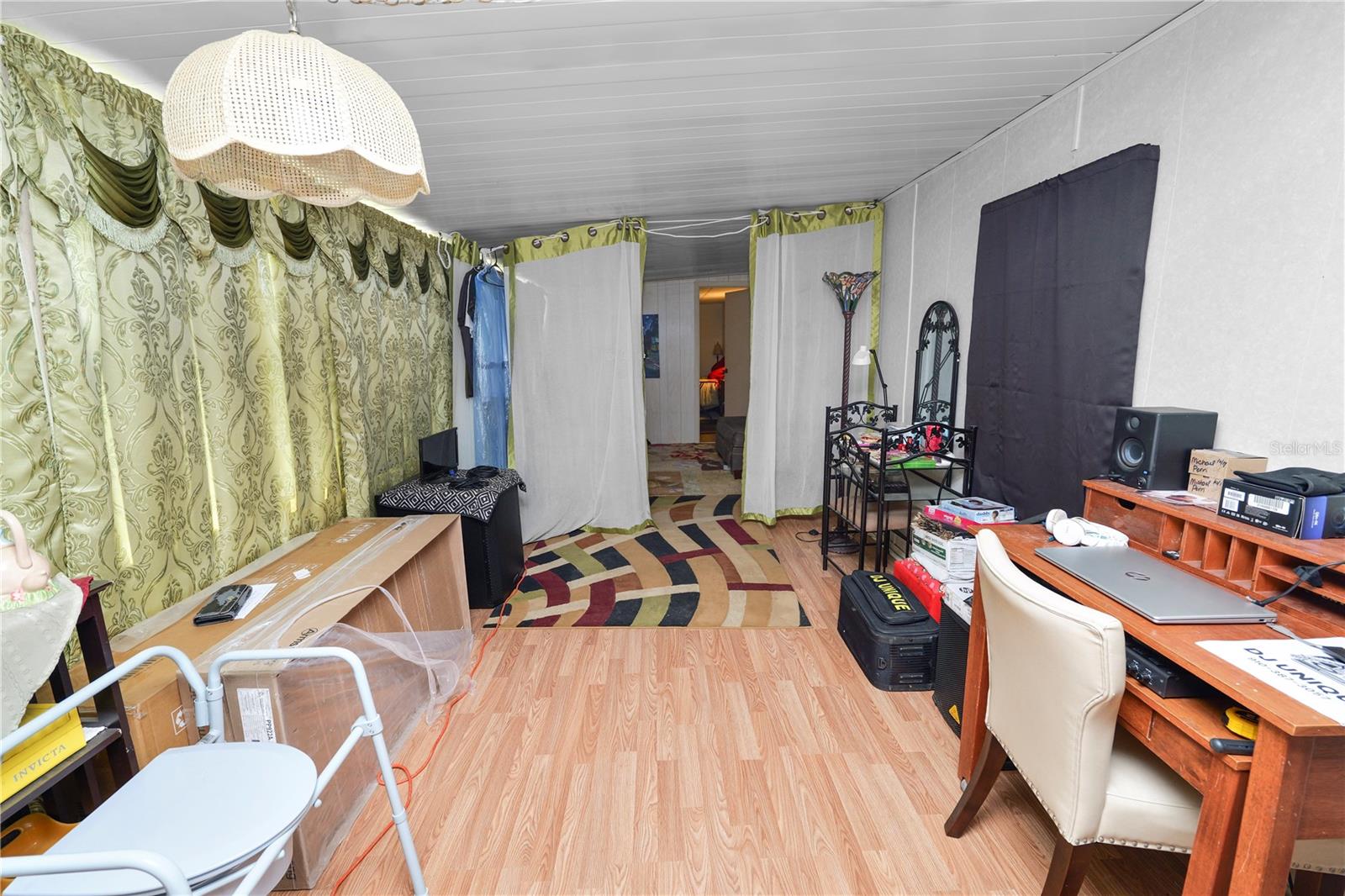 SKYVIEW ESTATES - Residential