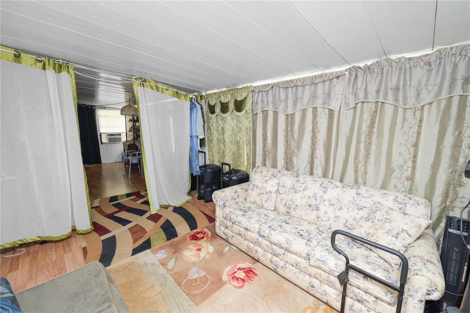 SKYVIEW ESTATES - Residential