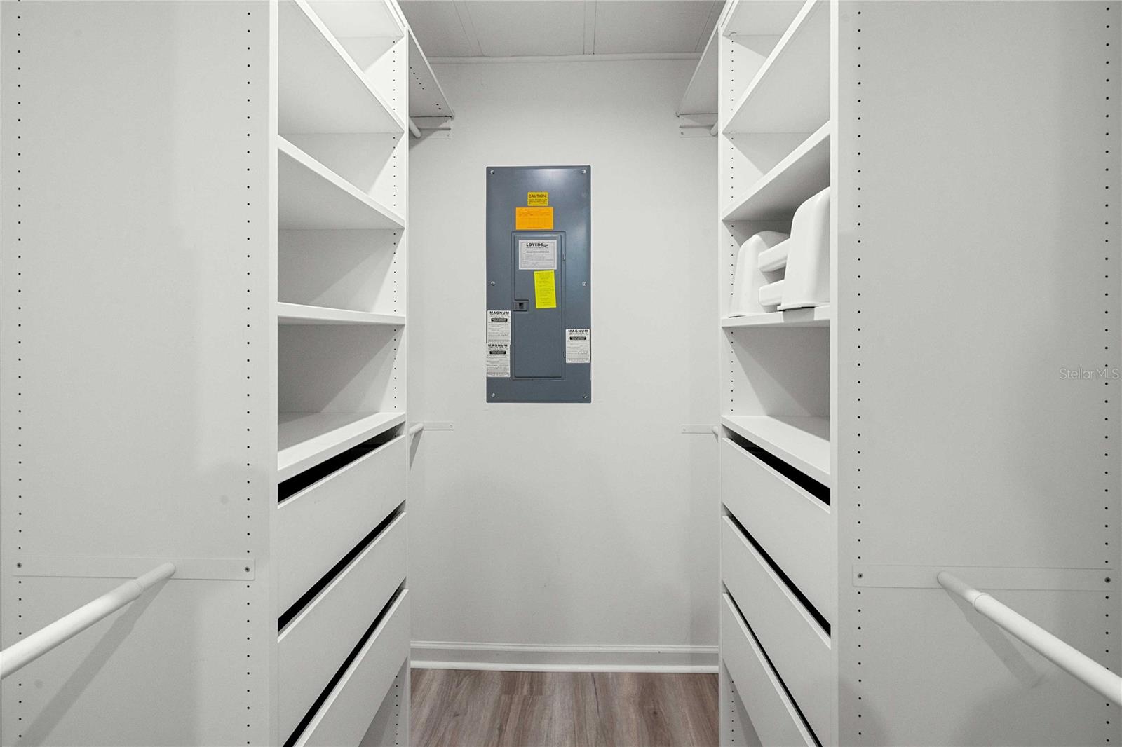 LAKE BETMAR ESTATES - Residential