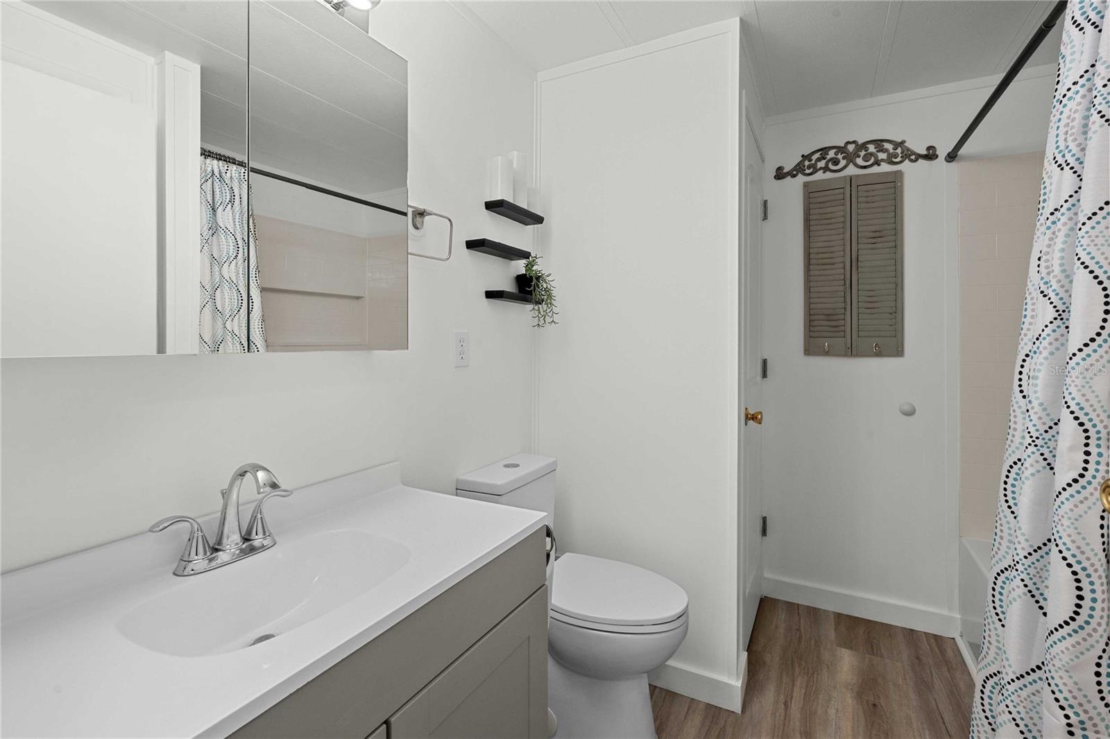 LAKE BETMAR ESTATES - Residential