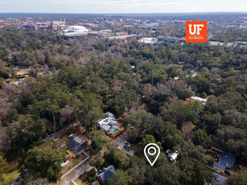 Photo of 318 NW 24th Street #A, Gainesville, FL 32607 (MLS # GC537171)