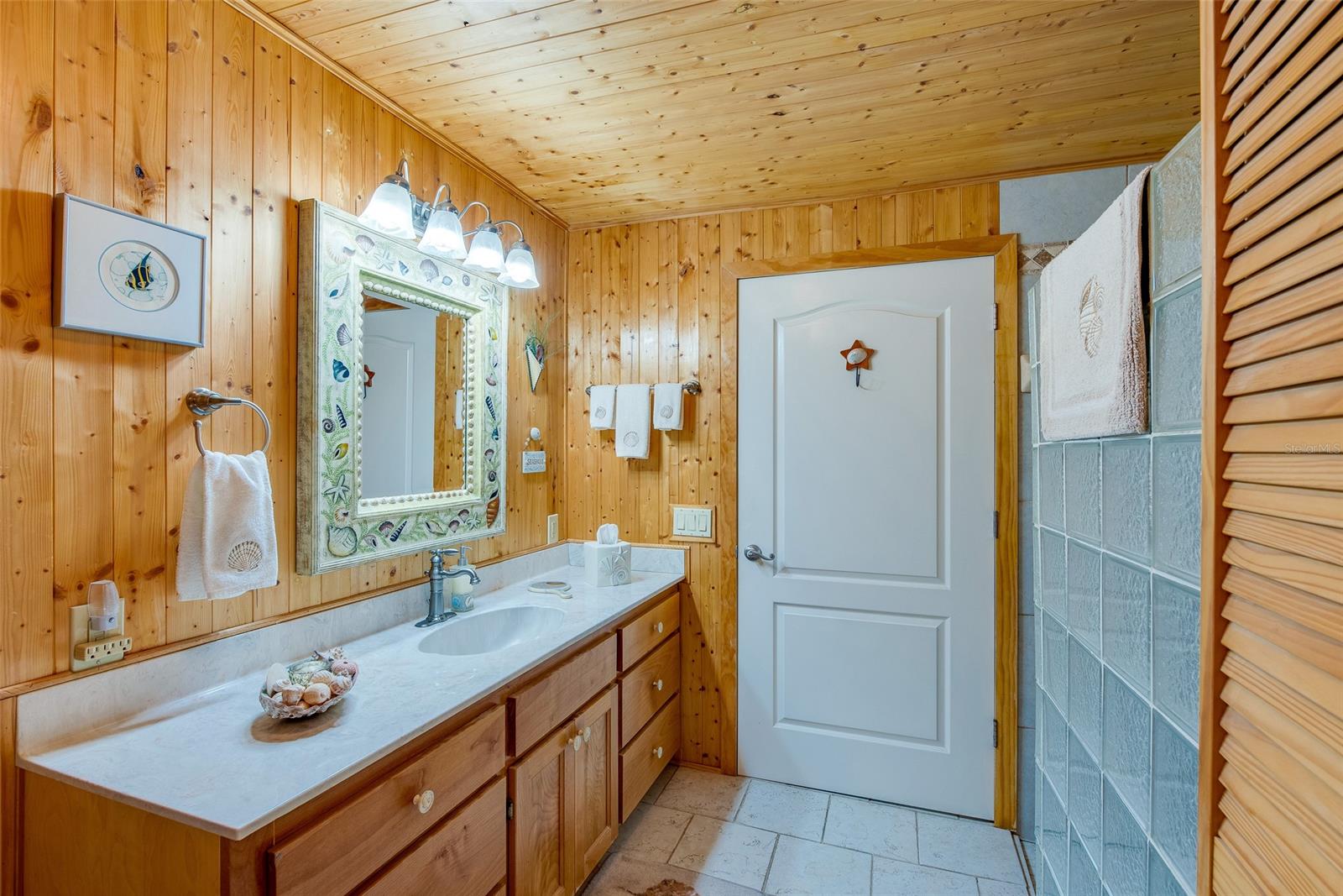 Indian Creek - Residential