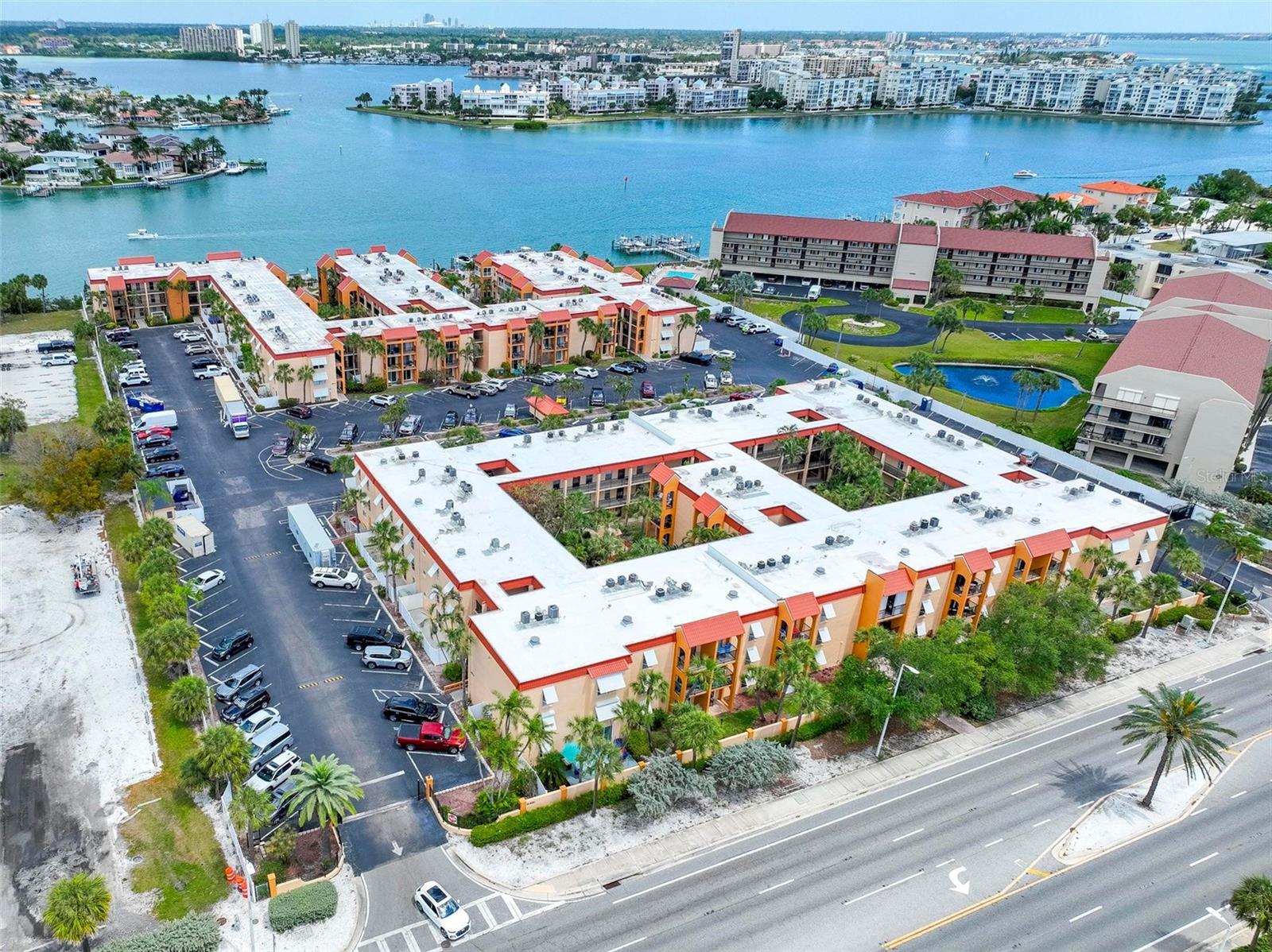 BOCA SHORES CONDO - Residential