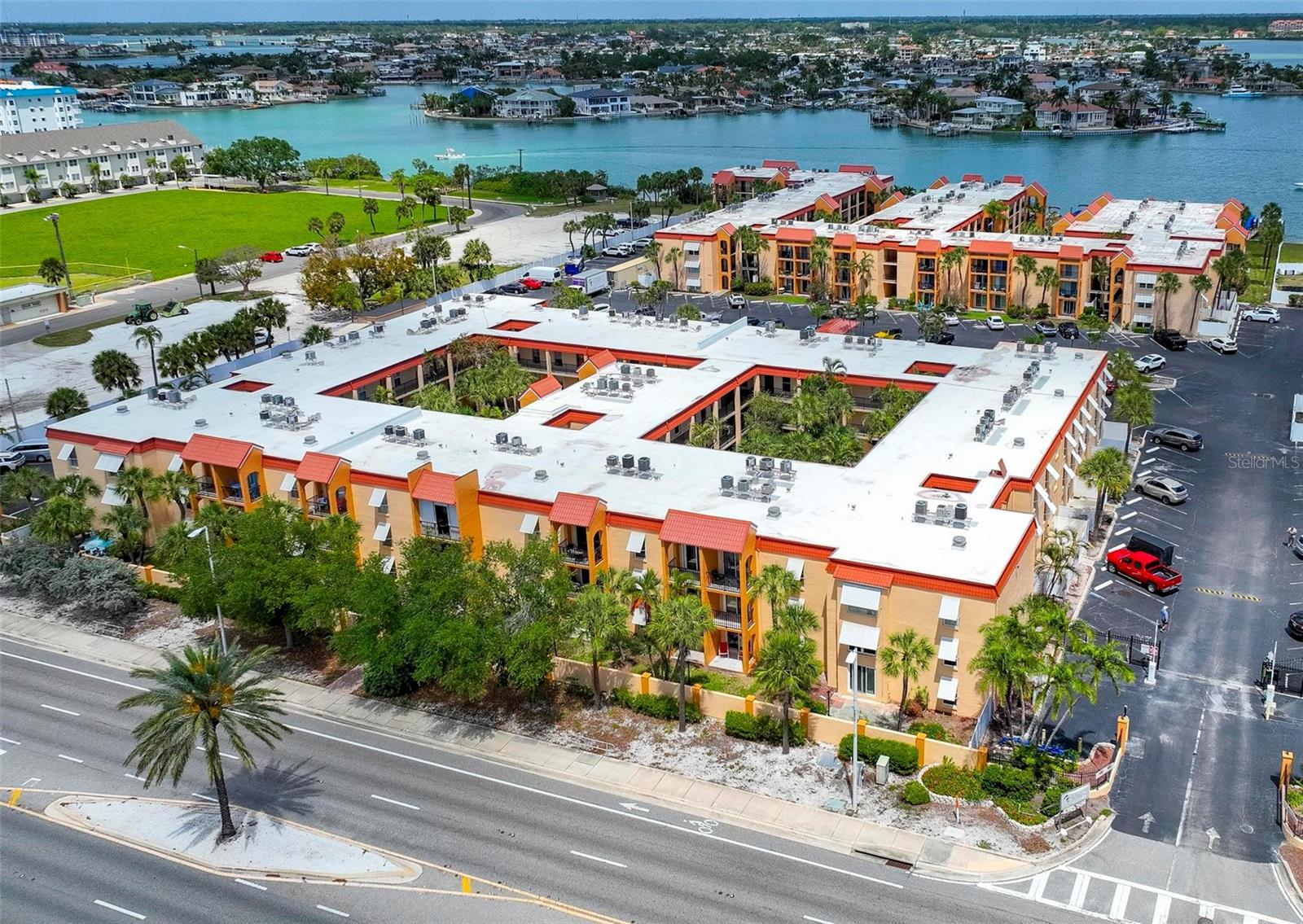 BOCA SHORES CONDO - Residential