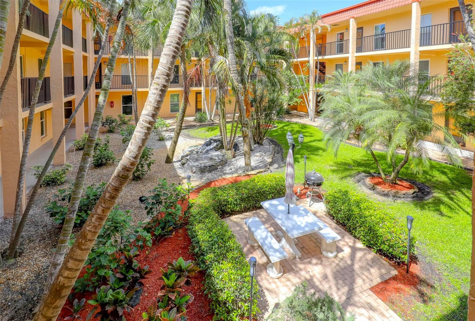 BOCA SHORES CONDO - Residential