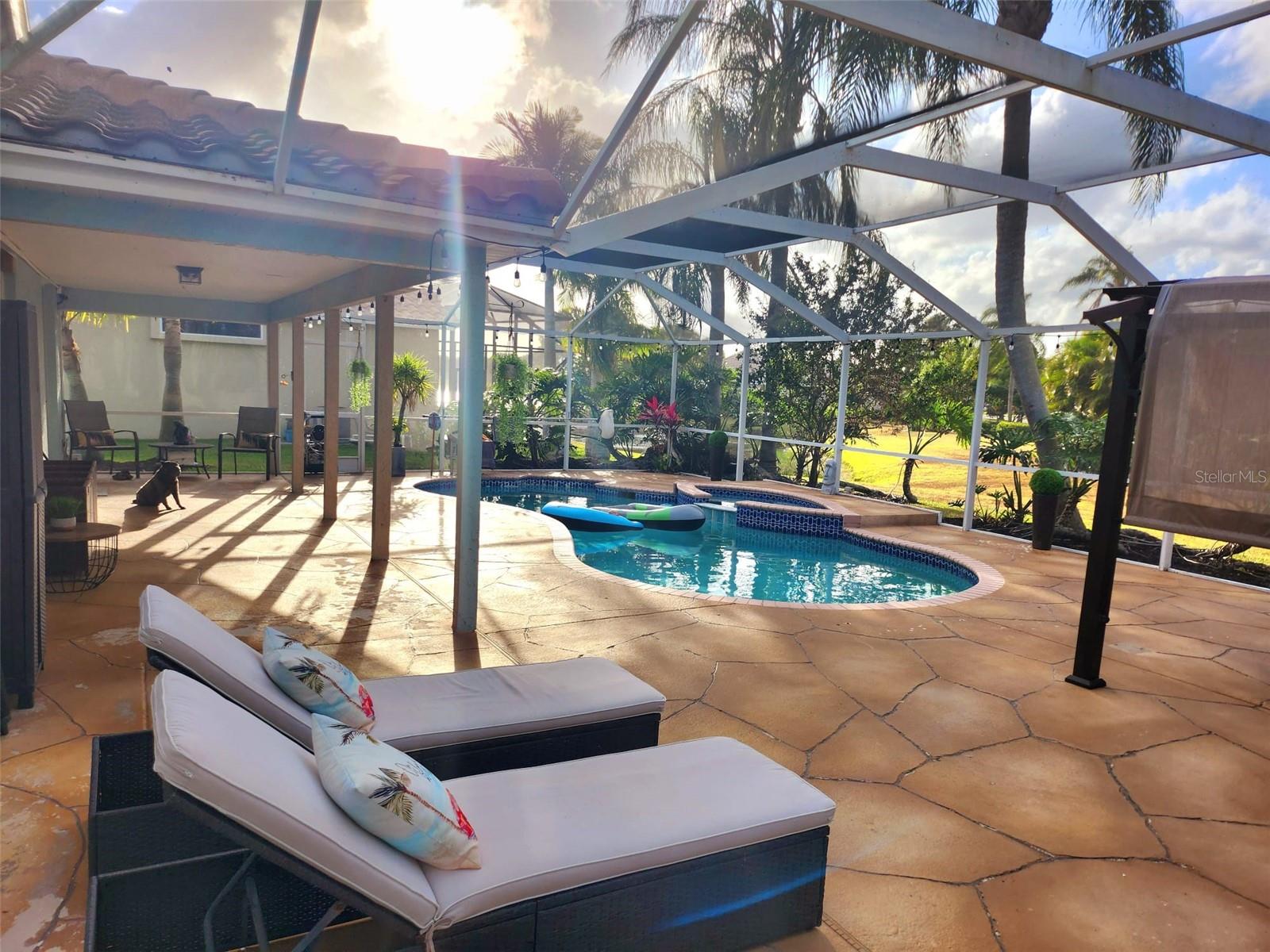 LAKE CHARLES - Residential