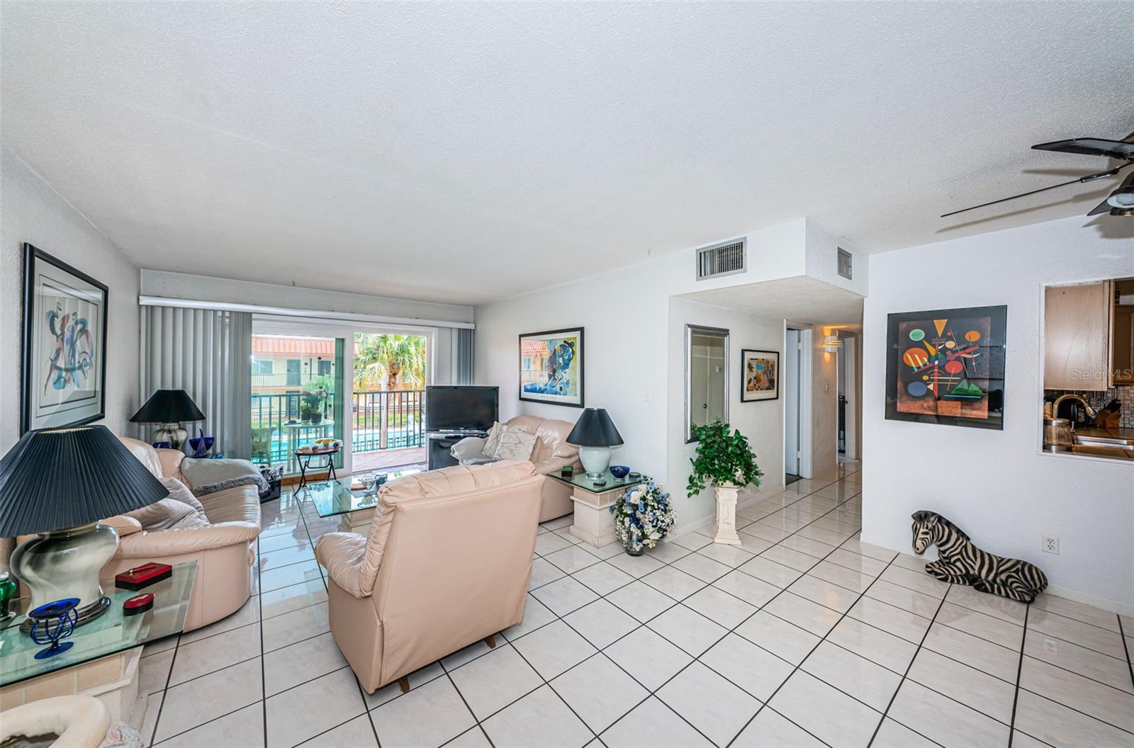 10365 PARADISE BOULEVARD 16