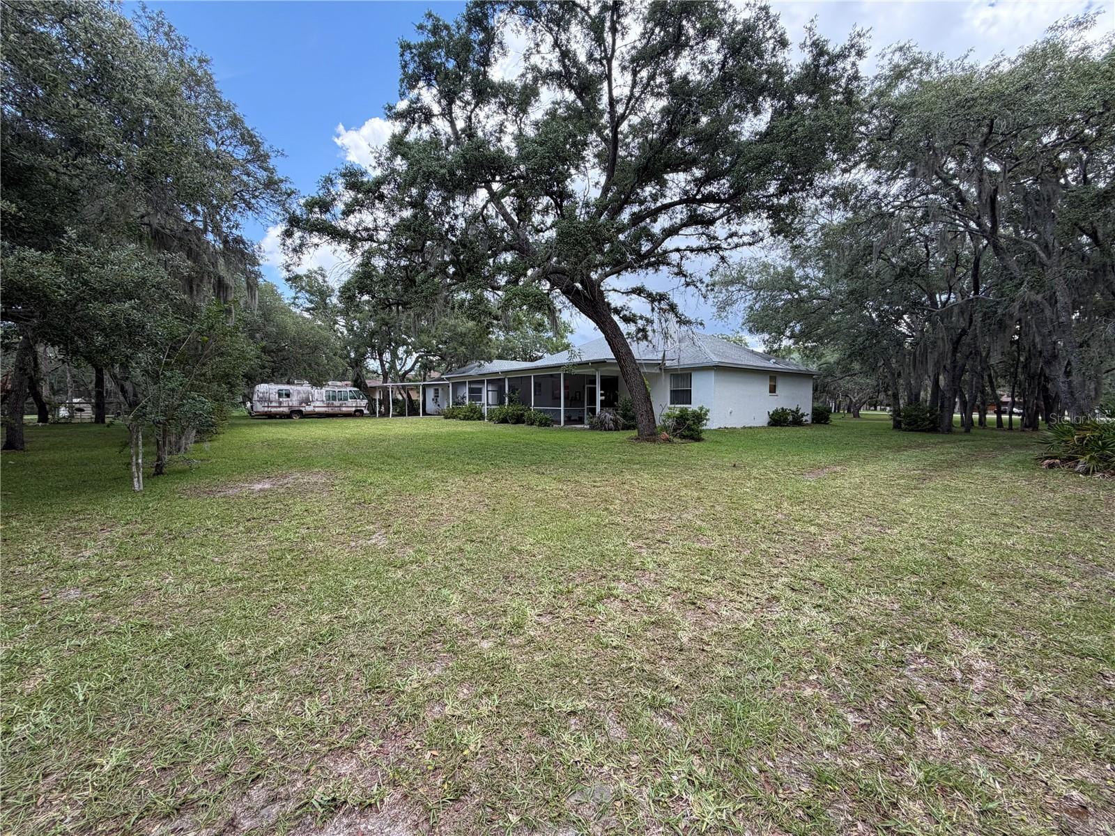 OAK LAKES RANCHETTES UNREC - Residential