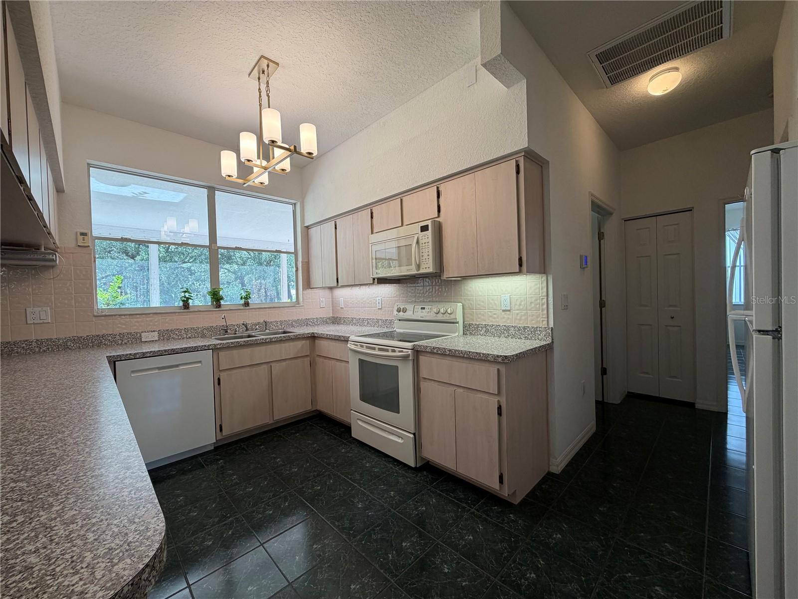 OAK LAKES RANCHETTES UNREC - Residential