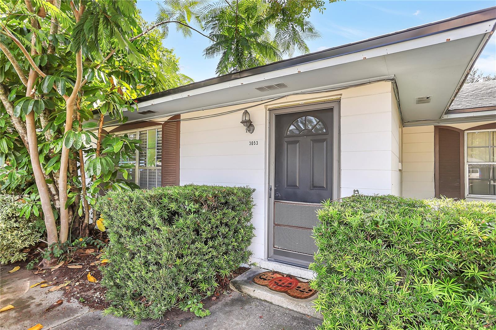 3059 MARTIN ST