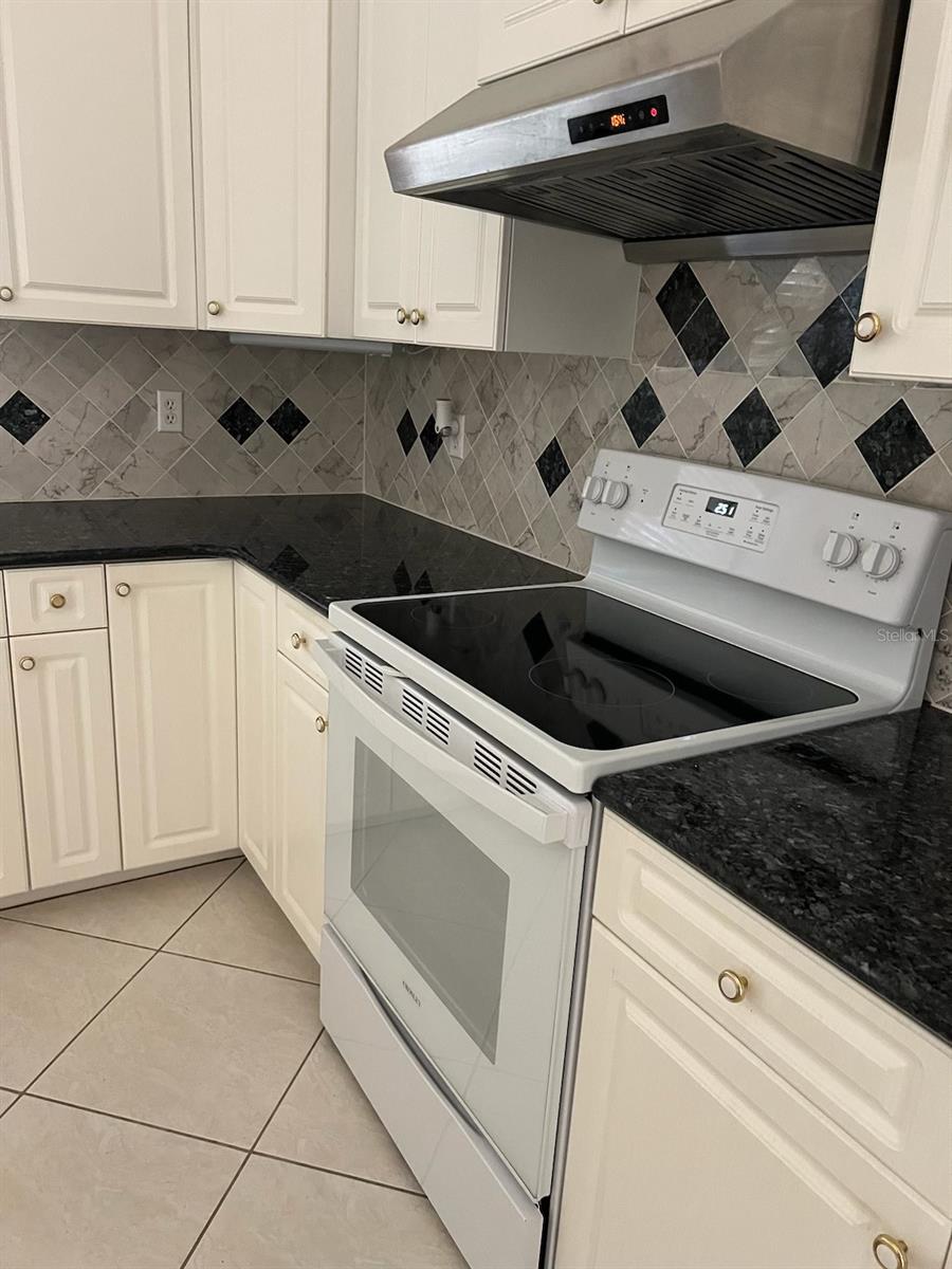 PORT CHARLOTTE SUB 36 - Residential Lease