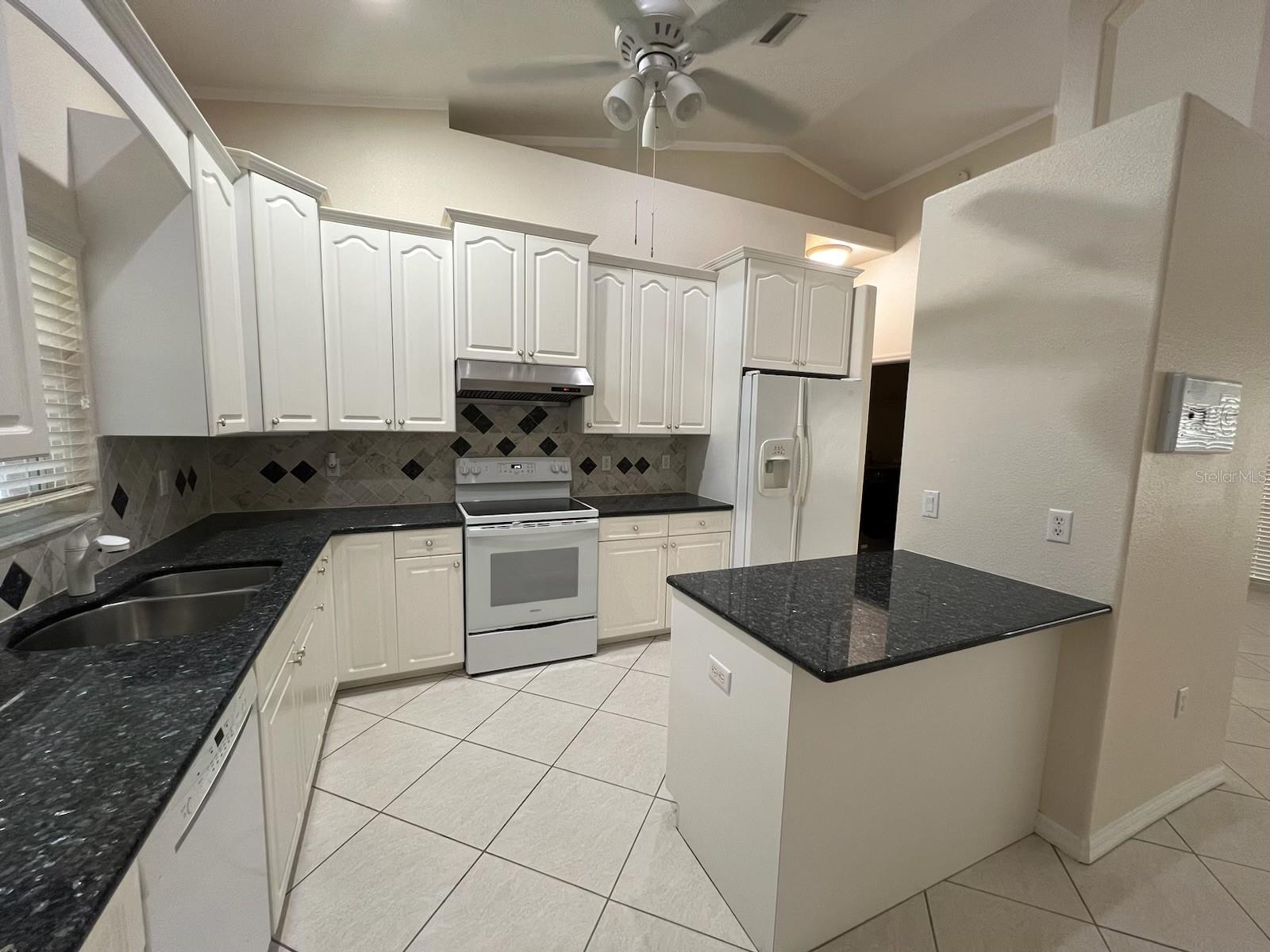 PORT CHARLOTTE SUB 36 - Residential Lease