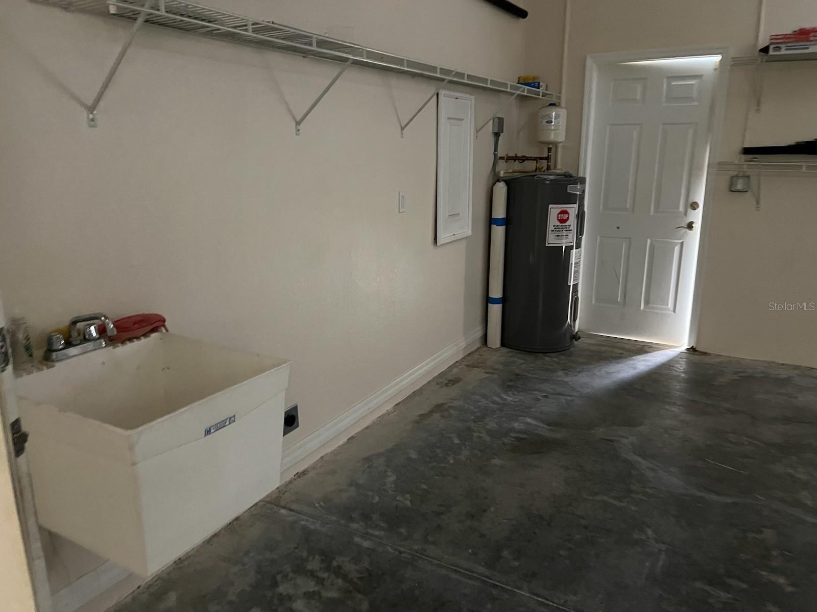 PORT CHARLOTTE SUB 36 - Residential Lease
