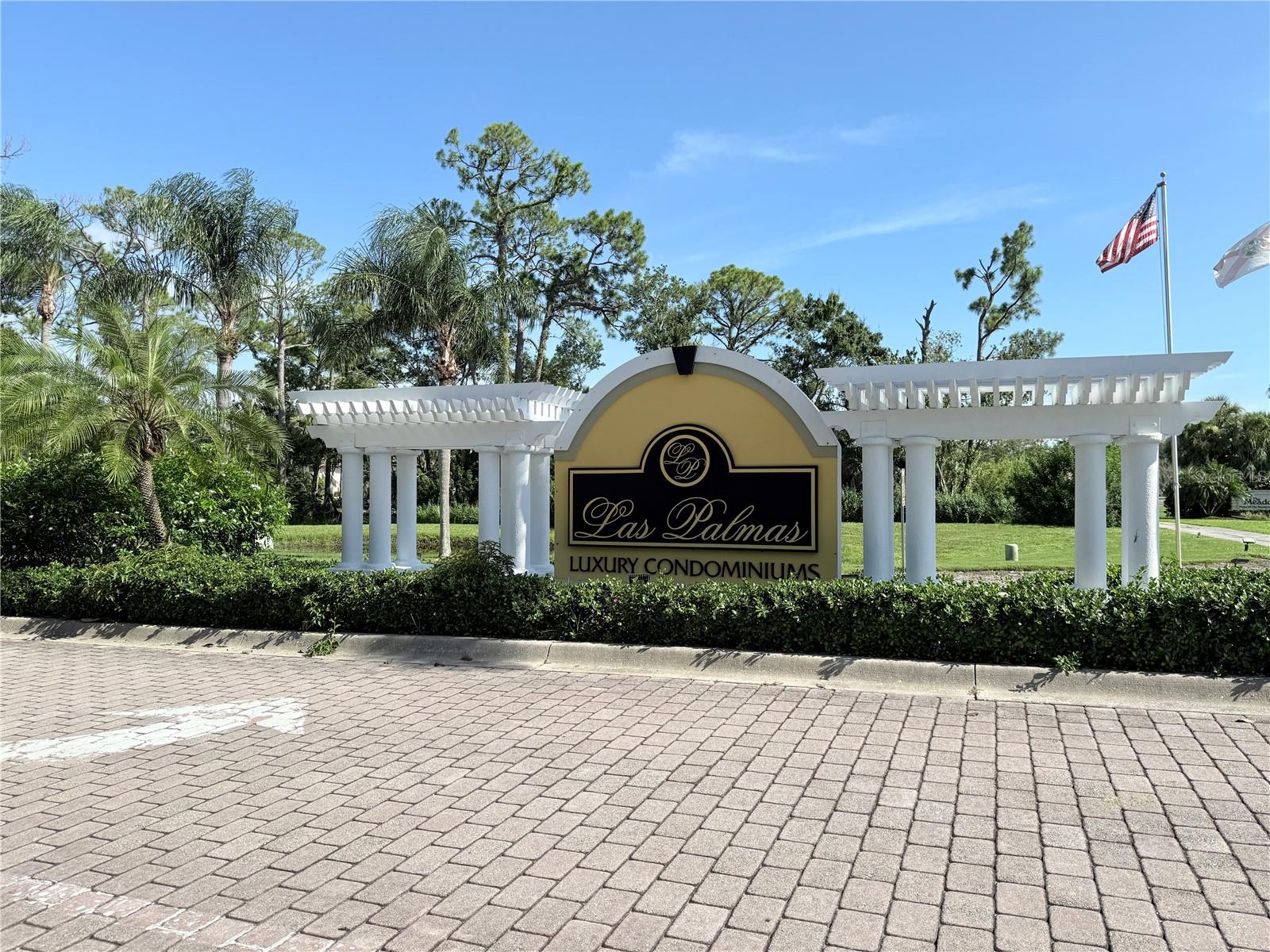 LAS PALMAS SARASOTA ANNUAL UNFURNISHED 3/3 TOWNHOUSE WITH GARAGE! XFINITY CABLE INCLUDED IN THE RENT. AMENITIES INCLUDE 2 FITNESS CENTERS, 2 POOLS AND SAUNA, SUMMER KITCHEN, TENNIS COURTS, BILLIARDS, PLAYGROUND, A GRILLING AREA AND A CAR WASH STATION. ALSO, AN EXECUTIVE BUSINESS CENTER AND CONFERENCE ROOM IN THE CLUBHOUSE. UPON ENTERING THE TOWNHOUSE, YOU WILL NOTICE THE NATURAL LIGHT WITH HIGH CEILINGS, LVP FLOORING, AND SCREENED BALCONY WITH A PRESERVE VIEW. AMPLE STORAGE ROOM ON THE BALCONY. FULL SIZE WASHER DRYER IN LAUNDRY CLOSET NEXT TO THE KITCHEN. THE PRIMARY BEDROOM OFFERS A WALK-IN CLOSET AND AN ENSUITE BATHROOM WITH GARDEN TUB AND SHOWER.
LAS PALMAS IS CONVENIENTLY LOCATED TO I-75, UNIVERSITY TOWN CENTER, AND BENDERSON PARK FOR WALKING AND BIKING TRAILS, PICNIC AREA AND A LARGE LAKE FOR KAYAKING. SO MANY OPTIONS FOR SHOPPING AND DINING.NEARBY IS LAKEWOOD RANCH MAIN STREET AND WATERSIDE SHOPS AND RESTAURANTS! NO SMOKING AND NO PETS.
CLOSE PROXIMTY TO THE SARASORA-BRADENTON AIRORT AND DOWNTOWN SARASOTA. 24 HOUR SECURITY GATE.