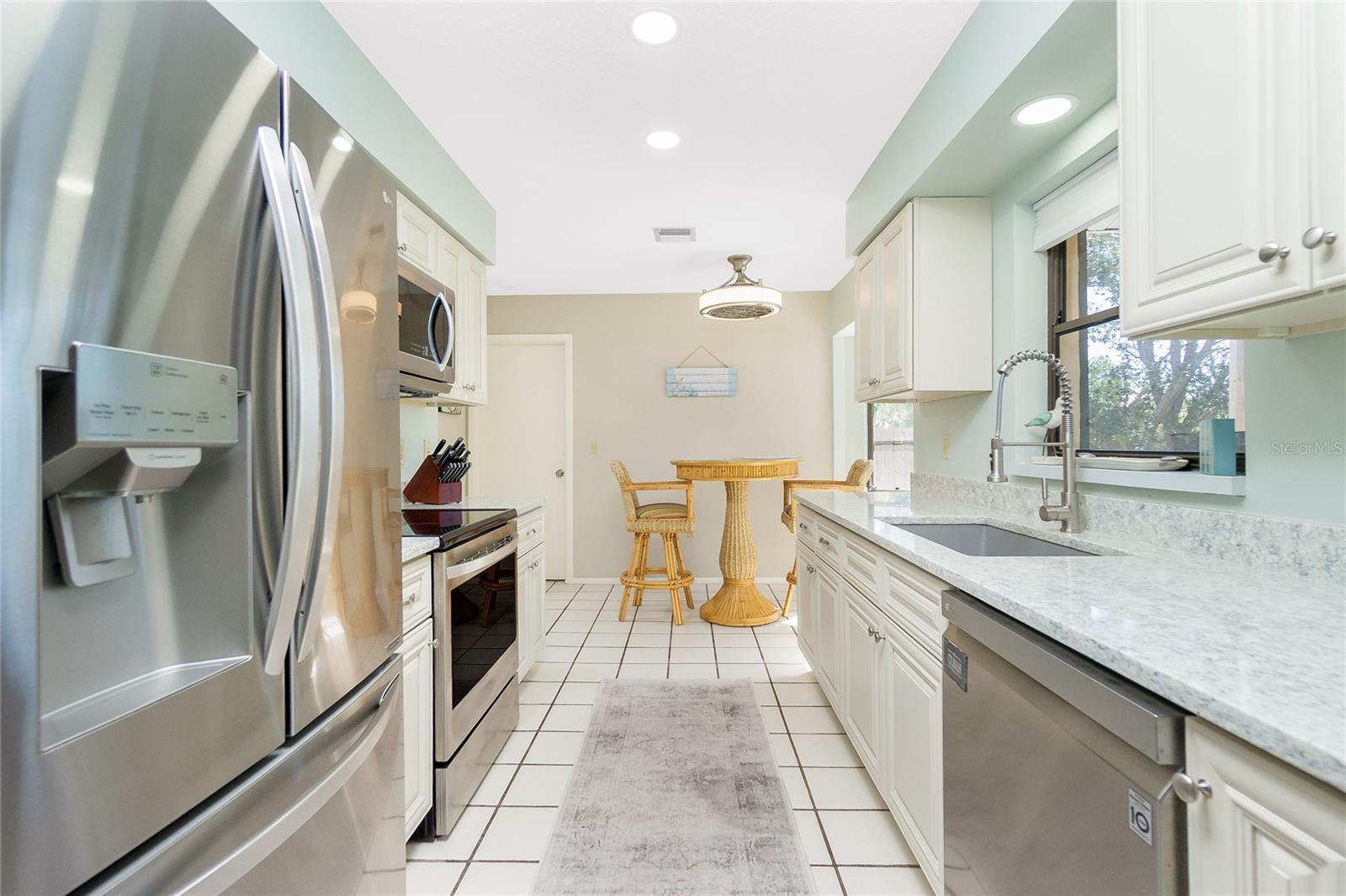 PINE COVE - Residential