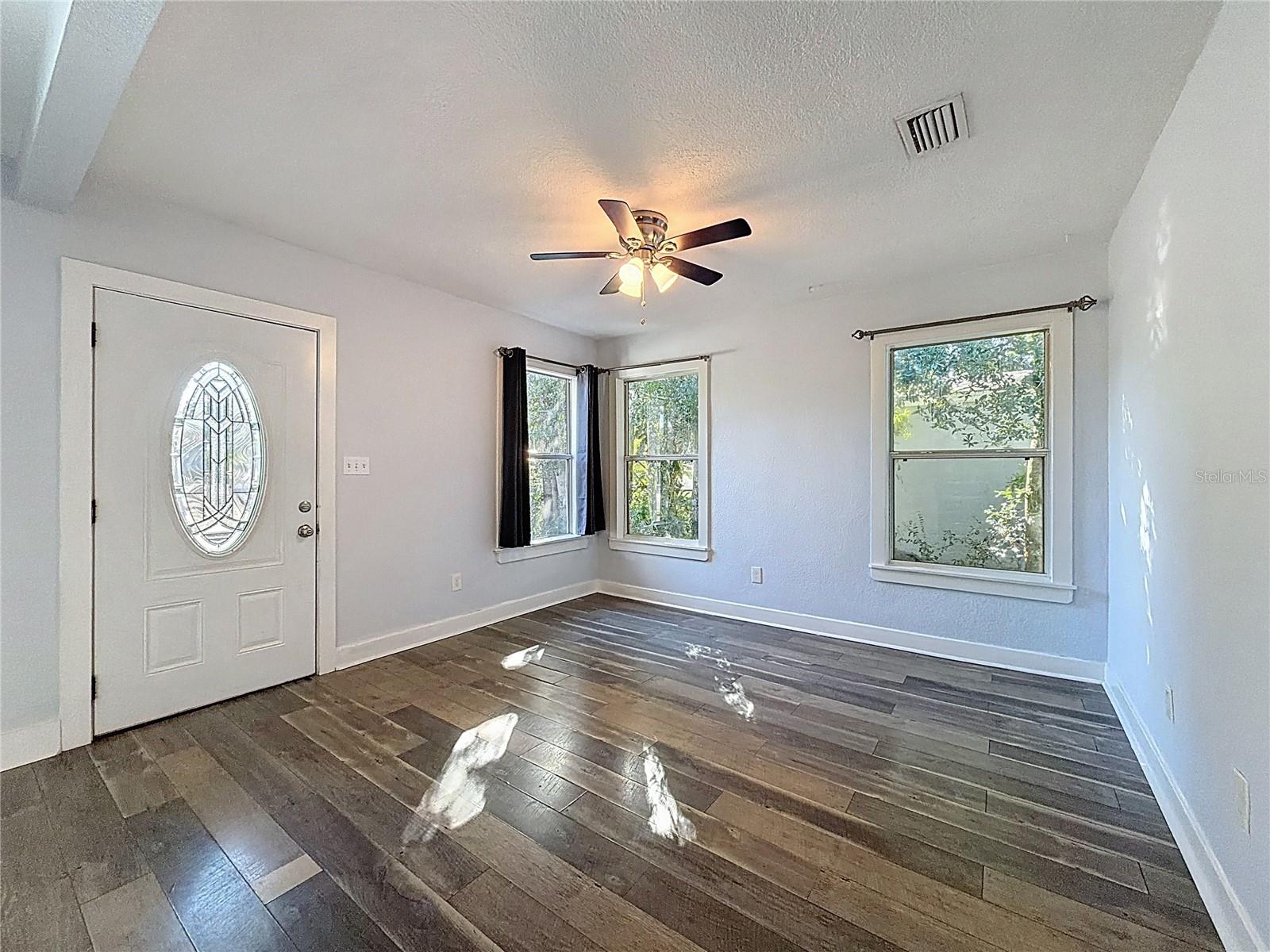 HANOUSEK F E & M M - Residential