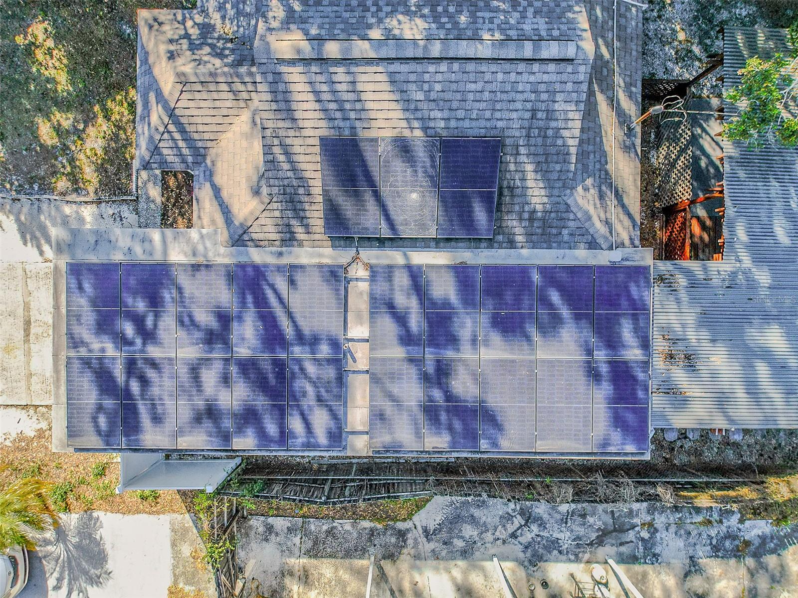 HANOUSEK F E & M M - Residential