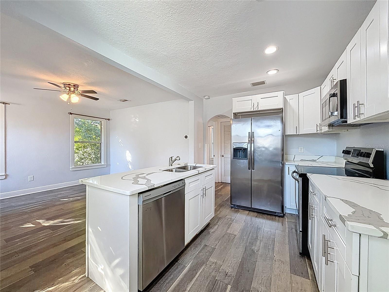 HANOUSEK F E & M M - Residential