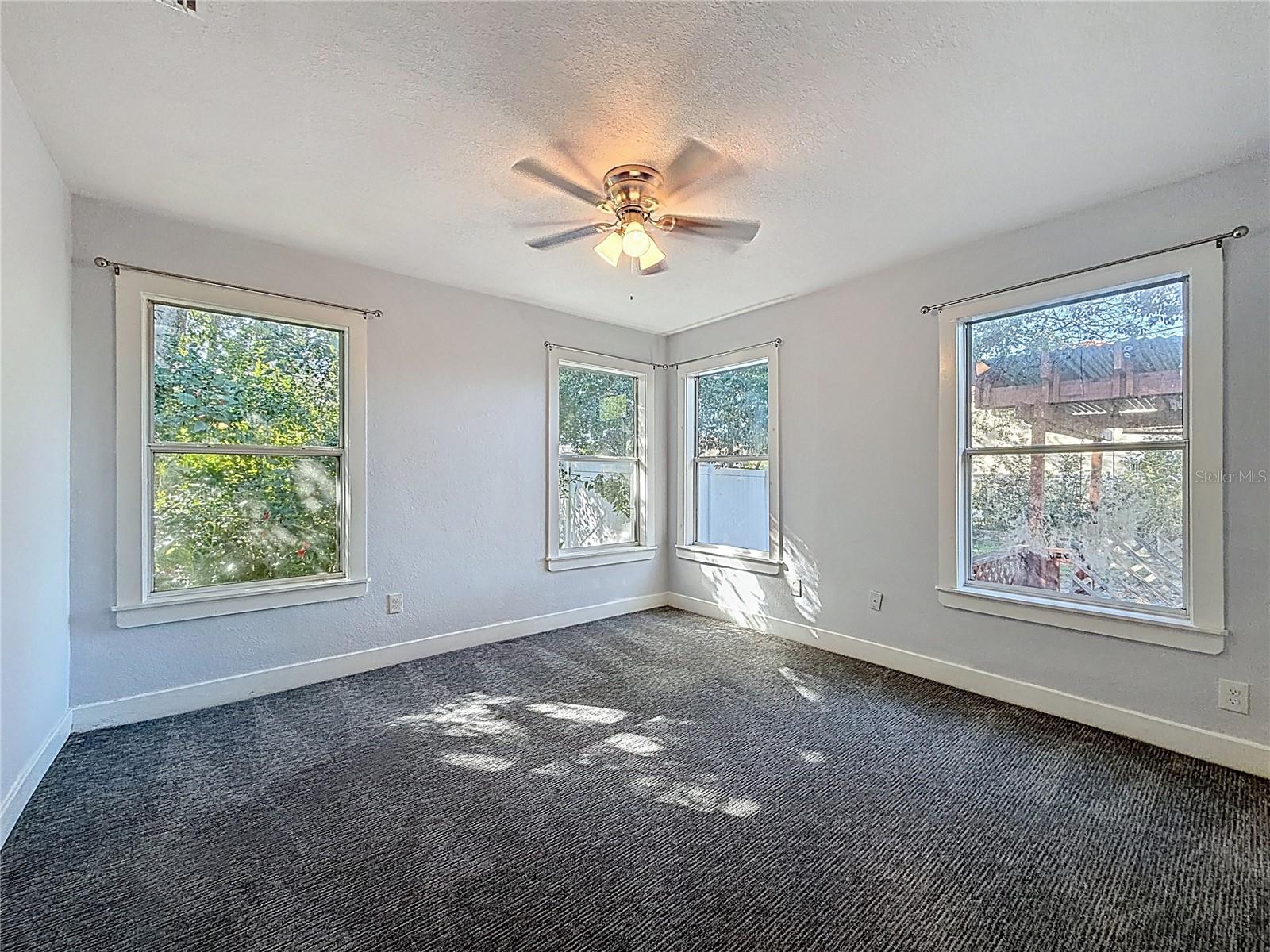 HANOUSEK F E & M M - Residential