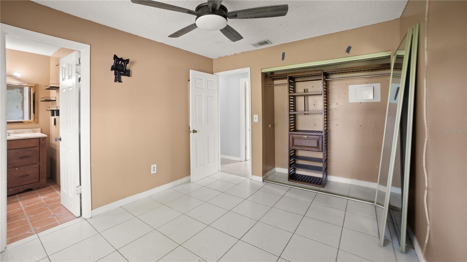 WREN ESTATES - Residential