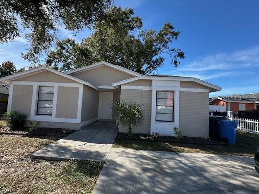Photo of 9605 Elgin Court, Tampa, FL 33615 (MLS # TB8448465)