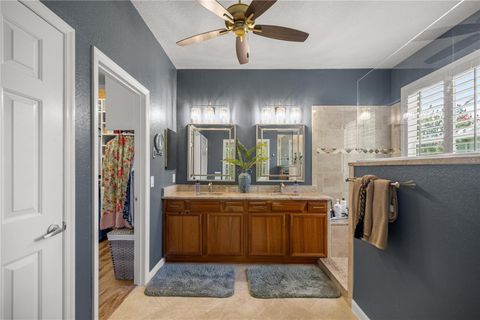 Tiny photo for 9383 SW 71st Loop, Ocala, FL 34481 (MLS # OM727292)