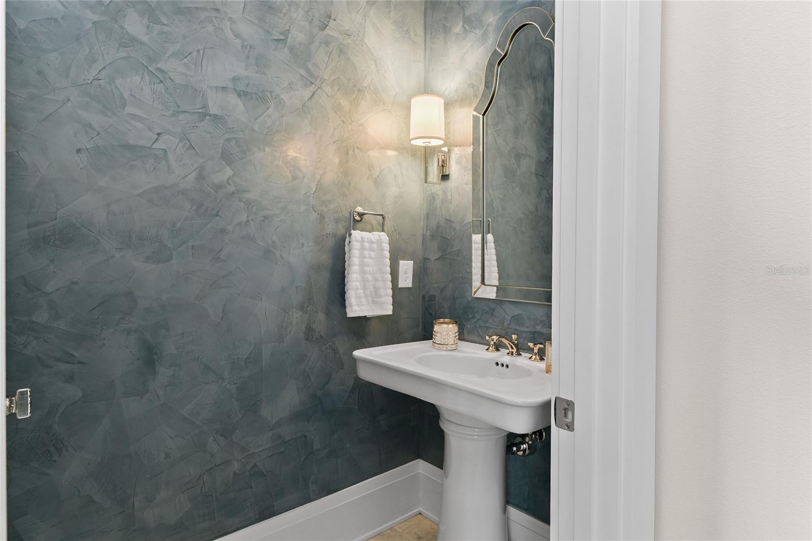 BALDWIN PARK UN #9A - Residential