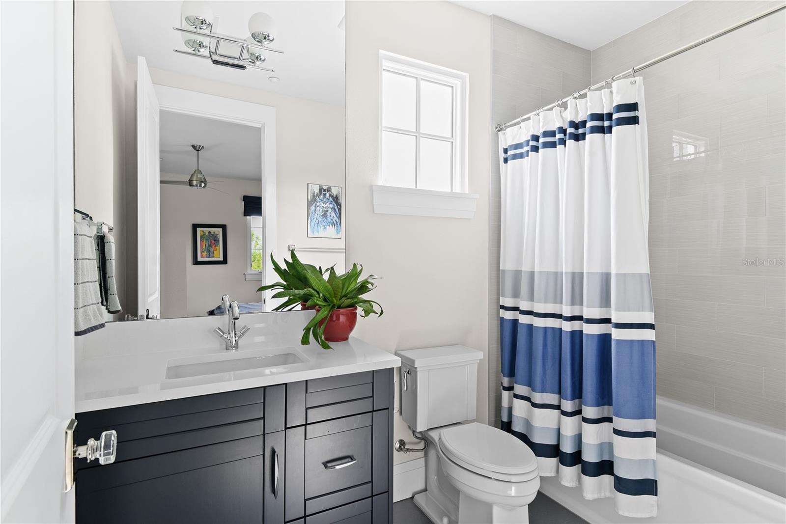 BALDWIN PARK UN #9A - Residential