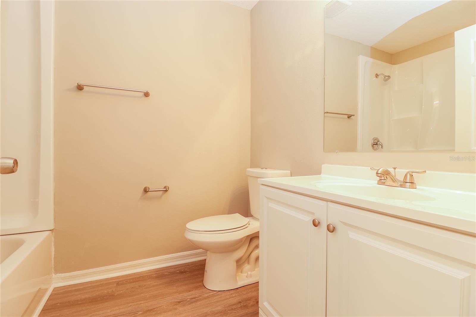 EUCLID HEIGHTS - Residential Lease