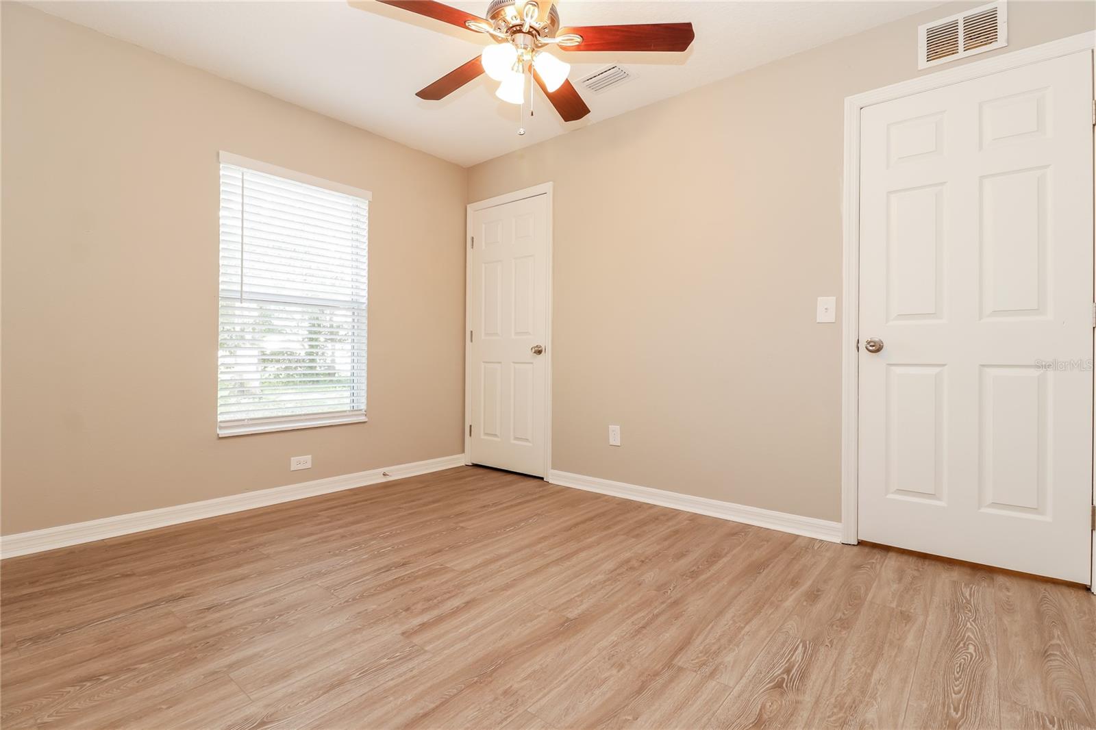 EUCLID HEIGHTS - Residential Lease