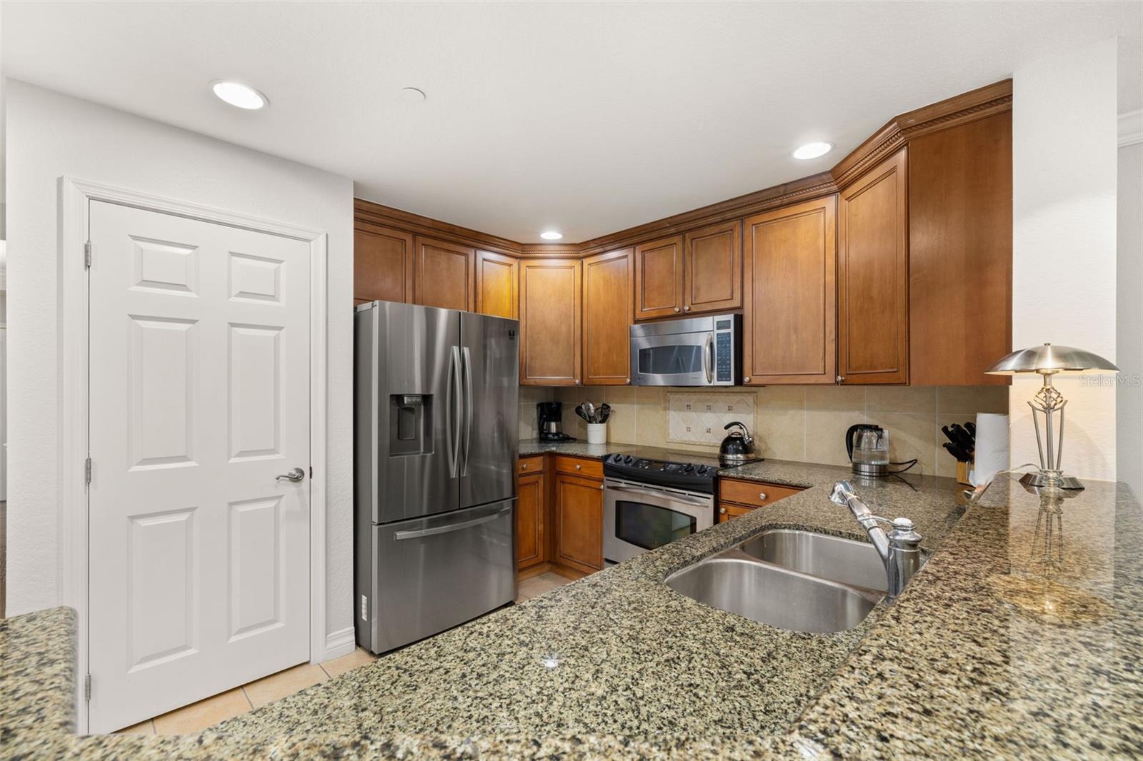 VILLAS AT REUNION SQUARE CONDO PH 5 - Residential