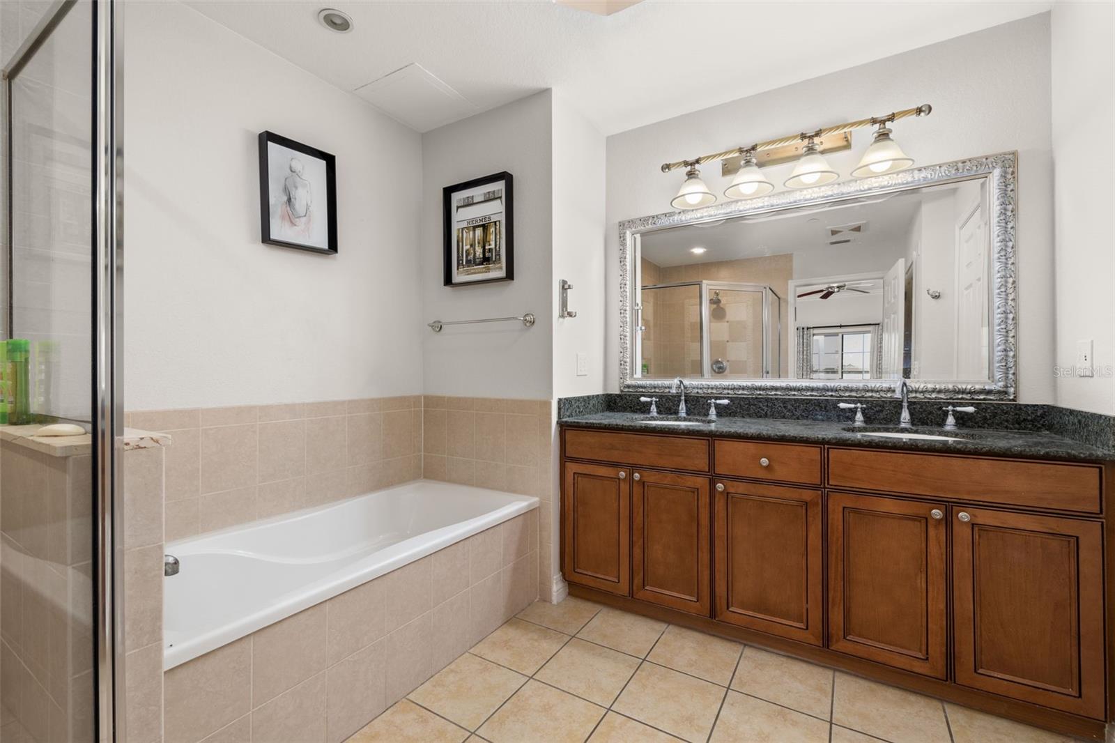 VILLAS AT REUNION SQUARE CONDO PH 5 - Residential