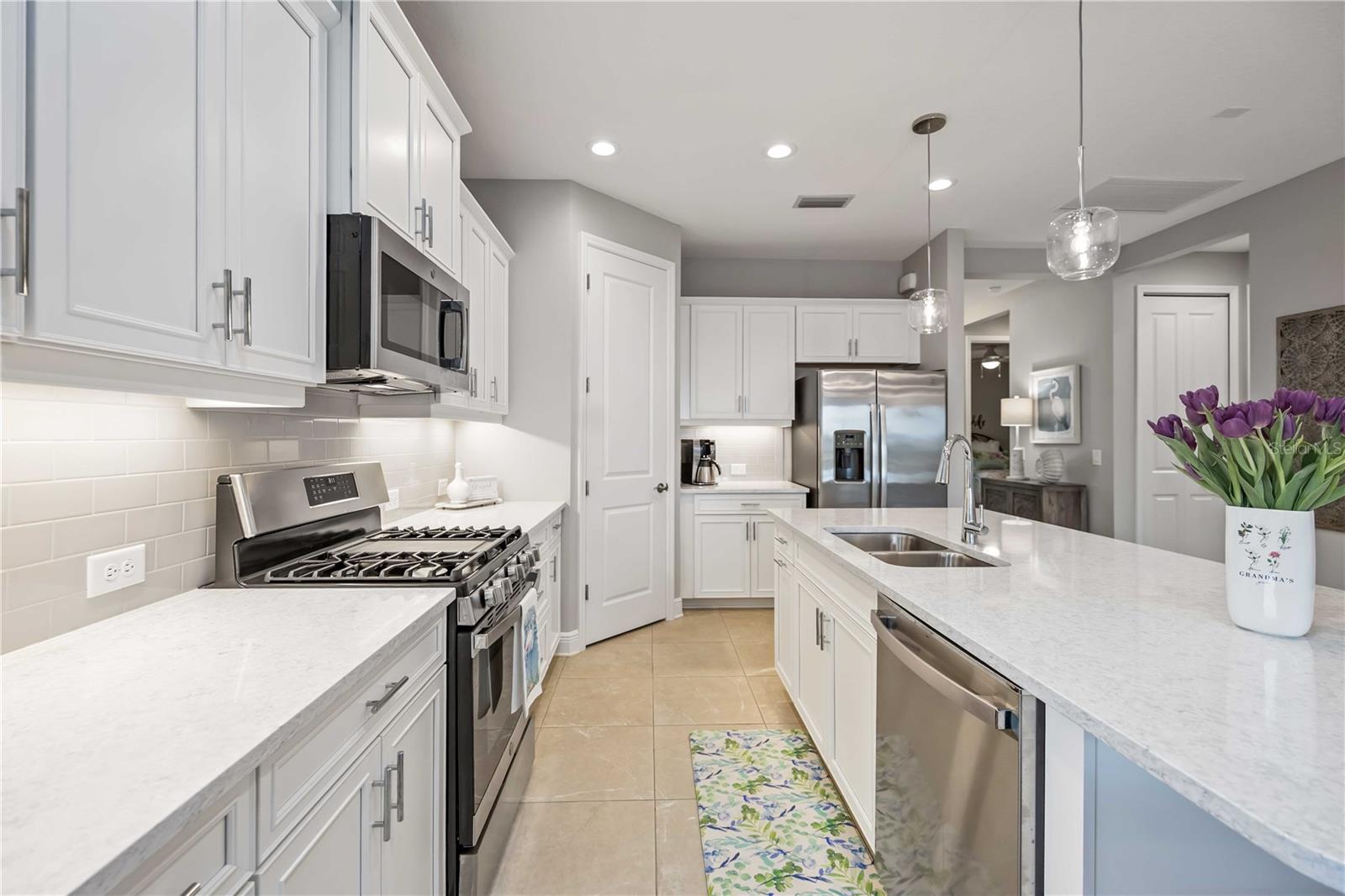 GRAND PALM PH 2B - Residential