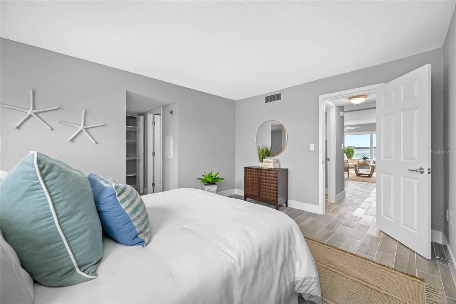 SAND KEY CONDO-BAYSIDE GARDENS I - Residential