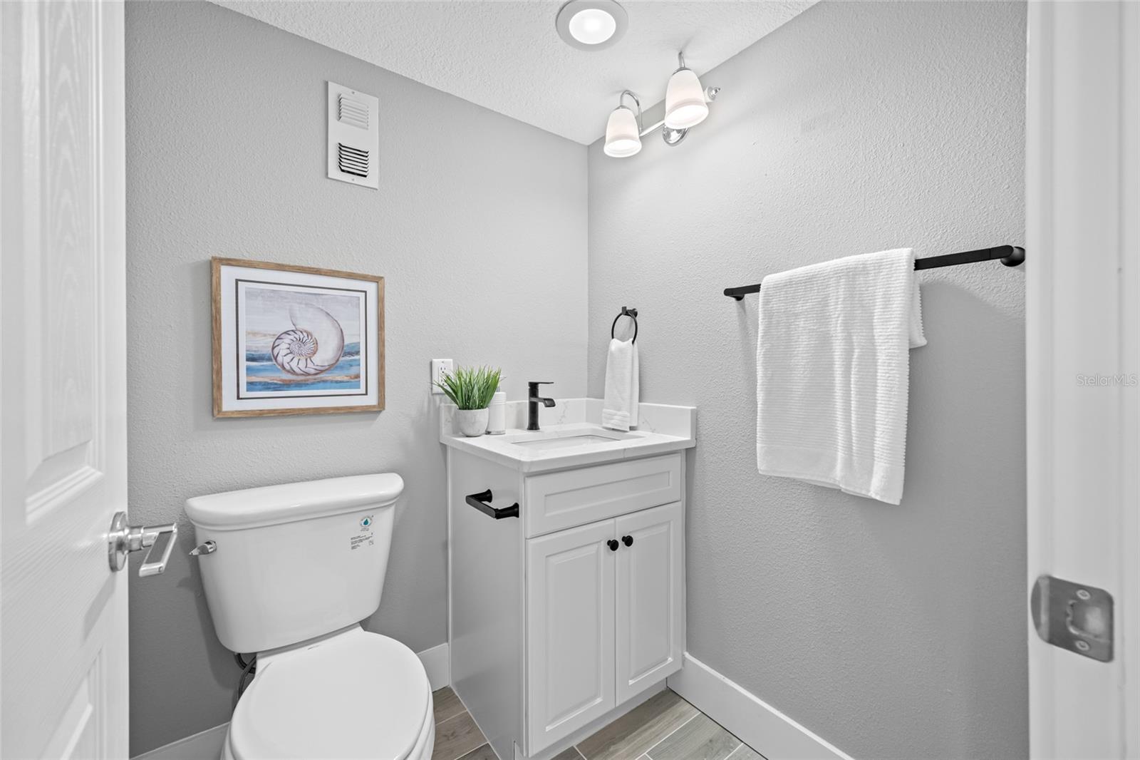 SAND KEY CONDO-BAYSIDE GARDENS I - Residential