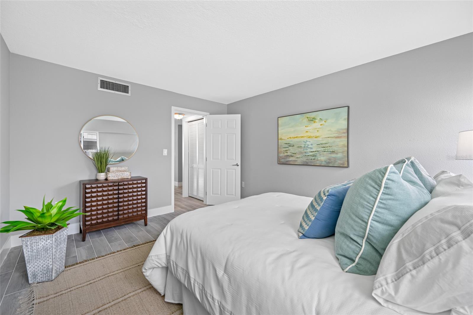 SAND KEY CONDO-BAYSIDE GARDENS I - Residential
