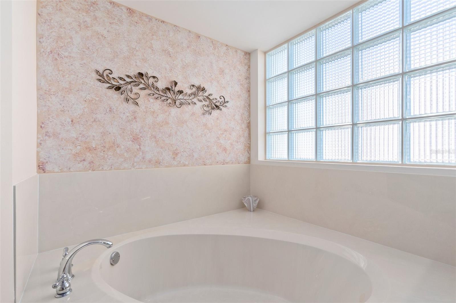 THE ATRIUM ON THE OCEAN II A CONDO - Residential