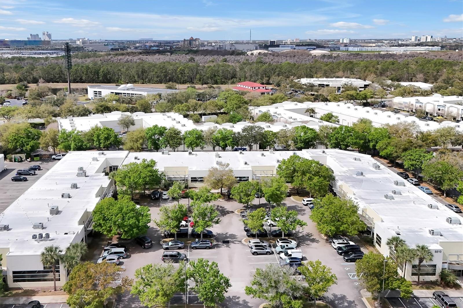 O S P SERVICE CENTER - Commercial Sale