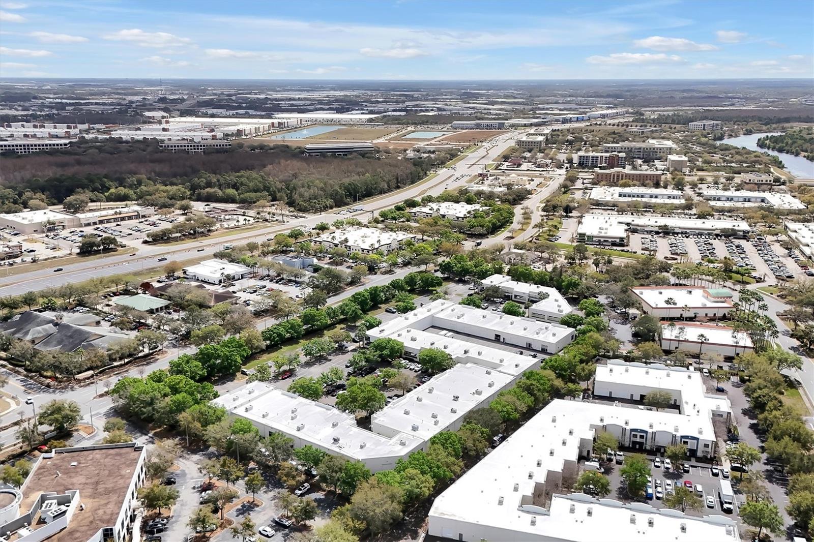 O S P SERVICE CENTER - Commercial Sale