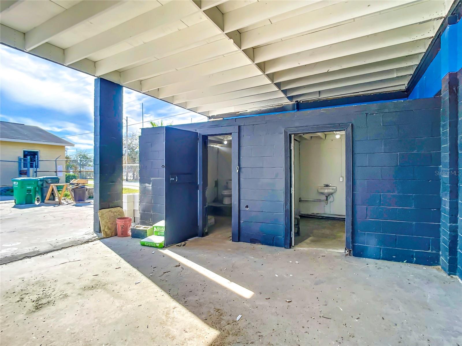 KINGSTON - Commercial Lease