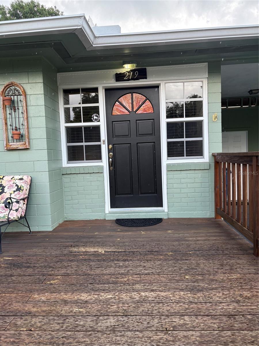 219 KENSINGTON AVENUE