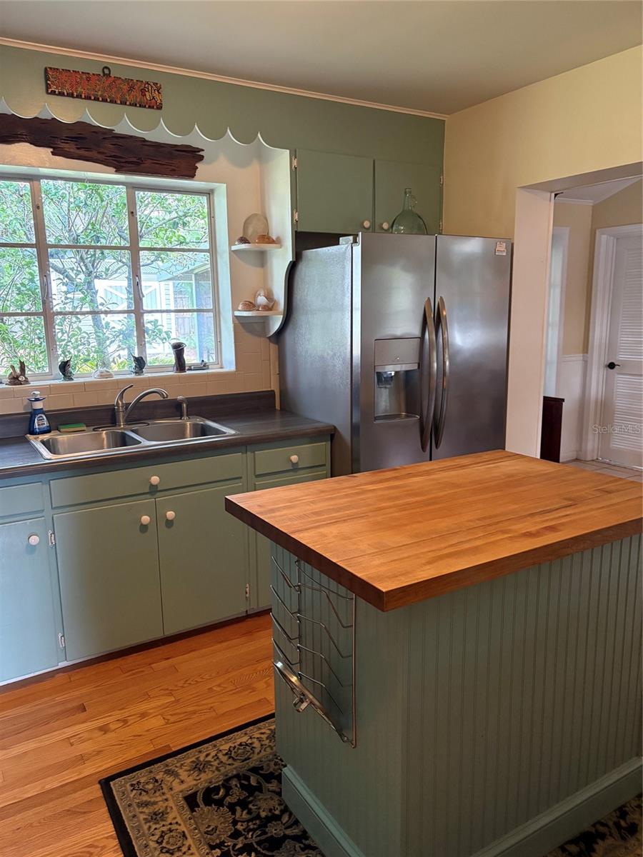 BERKSHIRES SUB DEANBURG - Residential