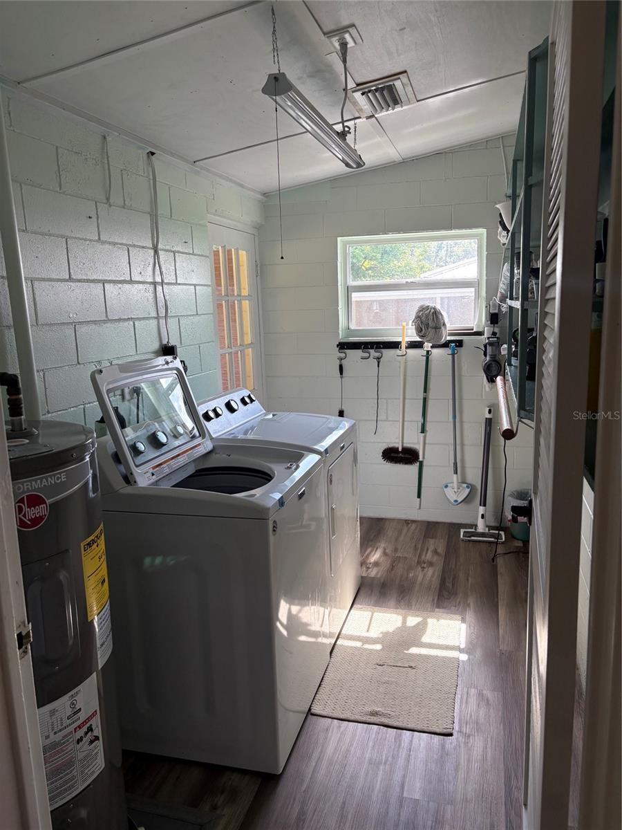 BERKSHIRES SUB DEANBURG - Residential