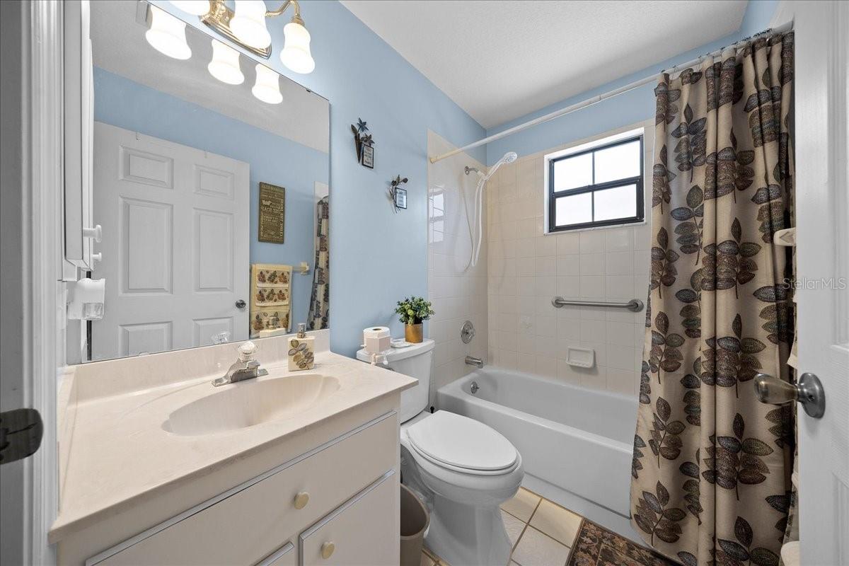 ETHANS GLEN - Residential