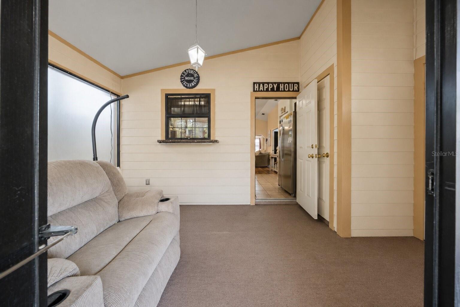ETHANS GLEN - Residential