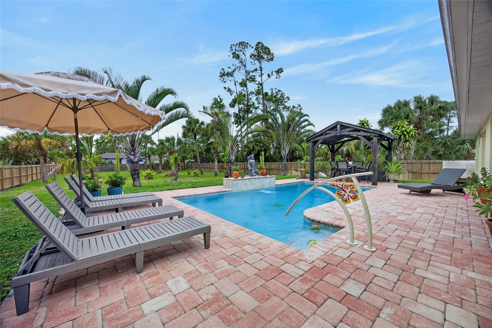 1561 SEAPORT STREET, NORTH PORT, FL, 34288 1 1561 SEAPORT STREET