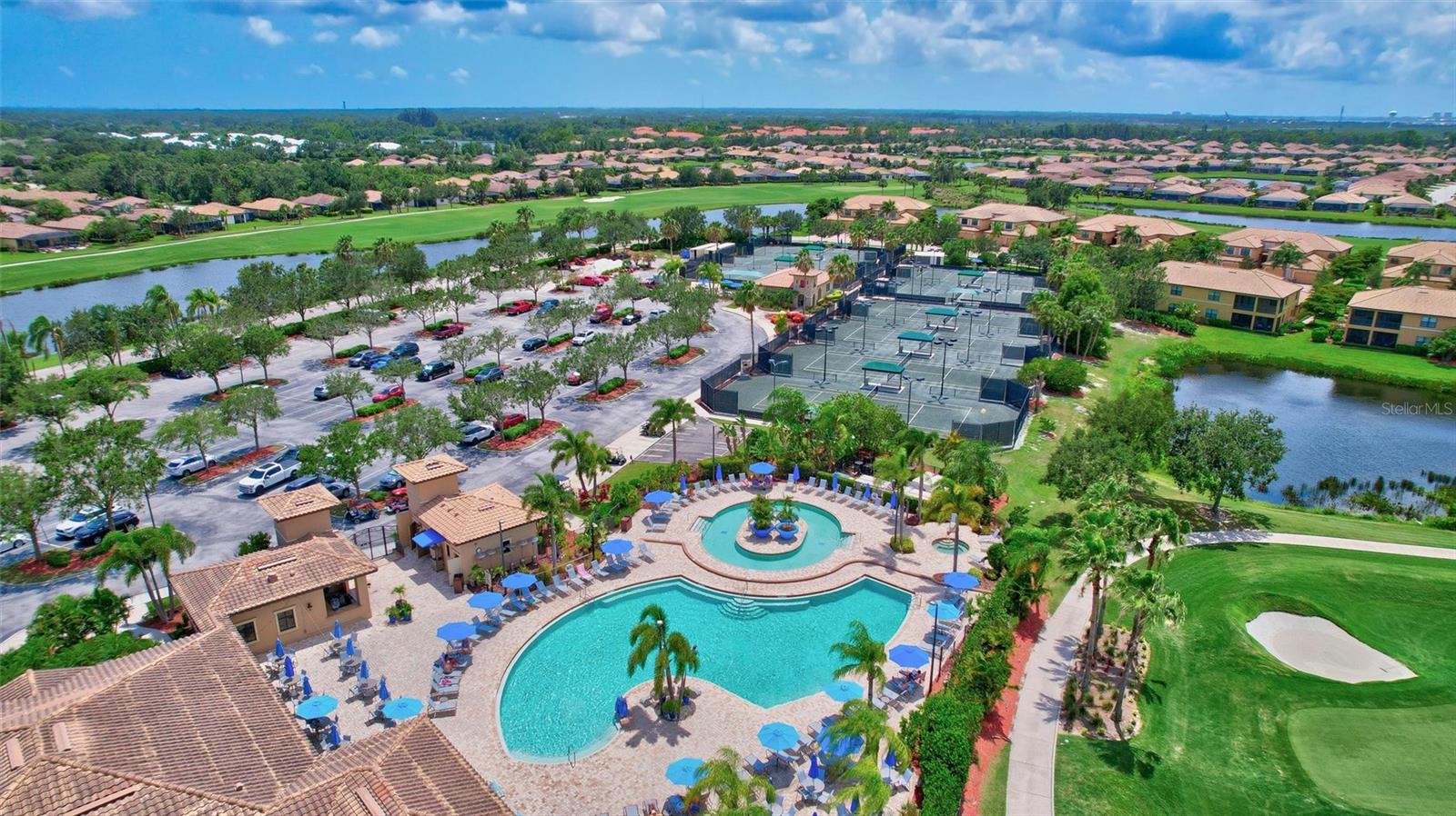 RIVER STRAND GRAND ESTUARY IV AT RIVER STRAND - Residential