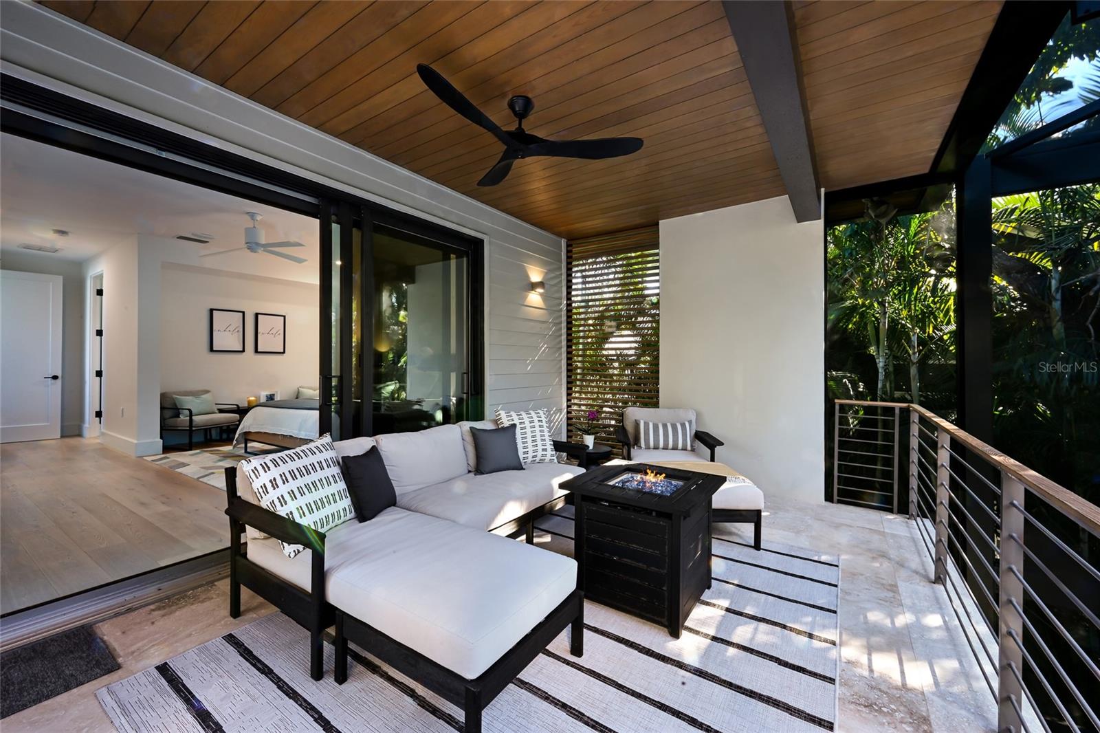 HUDSON BAYOU - Residential